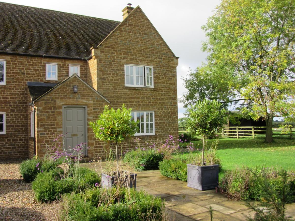 לינה וארוחת בוקר Moreton Pinkney Weston Hill Farm מראה חיצוני תמונה